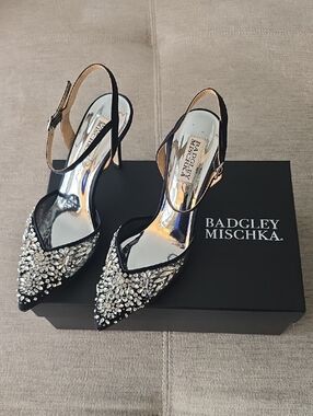 Badgley Mischka Black Stone Embellished Evening Shoes Sz 7